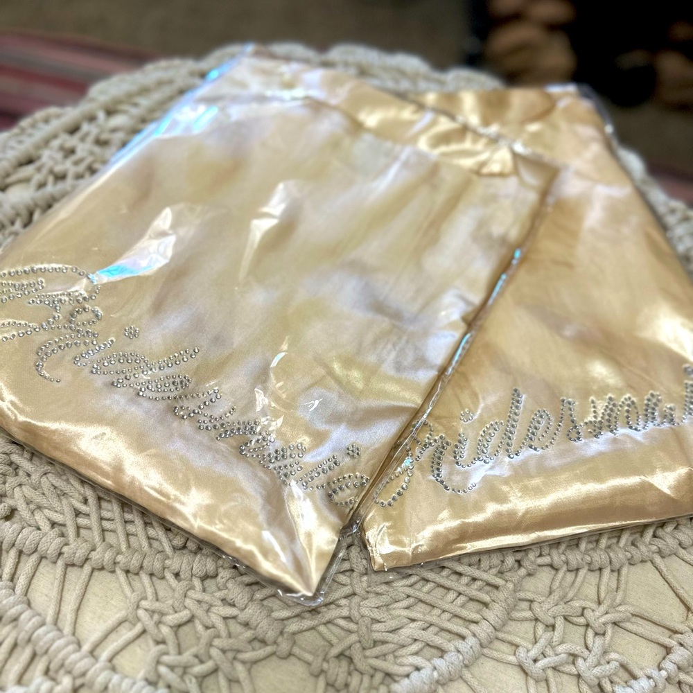 Bridesmaid champagne color robes